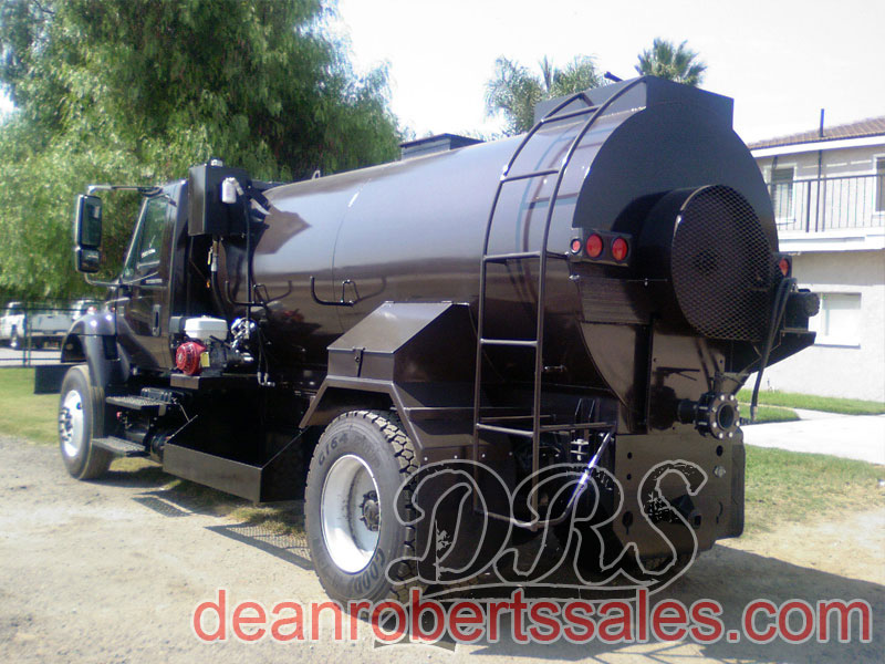 CUSTOM SEALCOAT TANKS AND TRUCKS, ANY SIZE BY DEAN ROBERTS SALES.