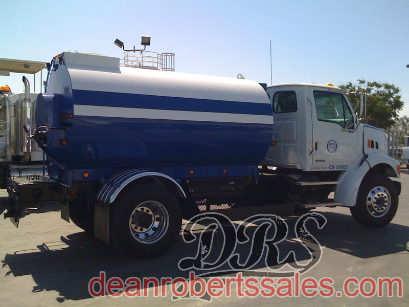 CUSTOM SEALCOAT TANKS AND TRUCKS, ANY SIZE BY DEAN ROBERTS SALES.