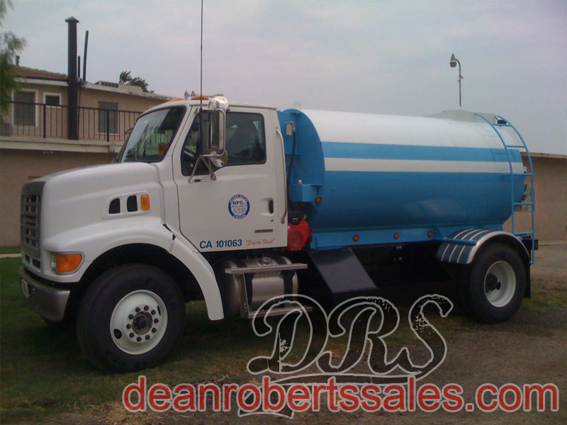 CUSTOM TRUCK MOUNTED SEAL COAT TANKS BY DEAN ROBERTS SALES 