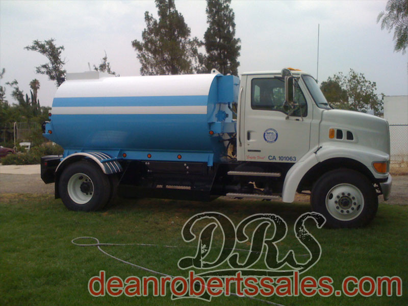 CUSTOM TRUCK MOUNTED SEAL COAT TANKS BY DEAN ROBERTS SALES 